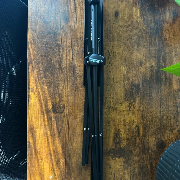 On-Stage SM7122BB Compact Folding Sheet Music Stand with Carrying Bag - Black - Picture 3 of 3